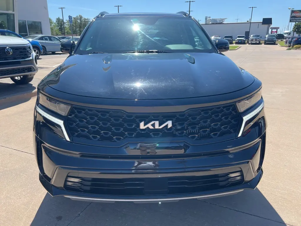 Used 2022 Kia Sorento SX with VIN 5XYRK4LF6NG154478 for sale in Oklahoma City, OK