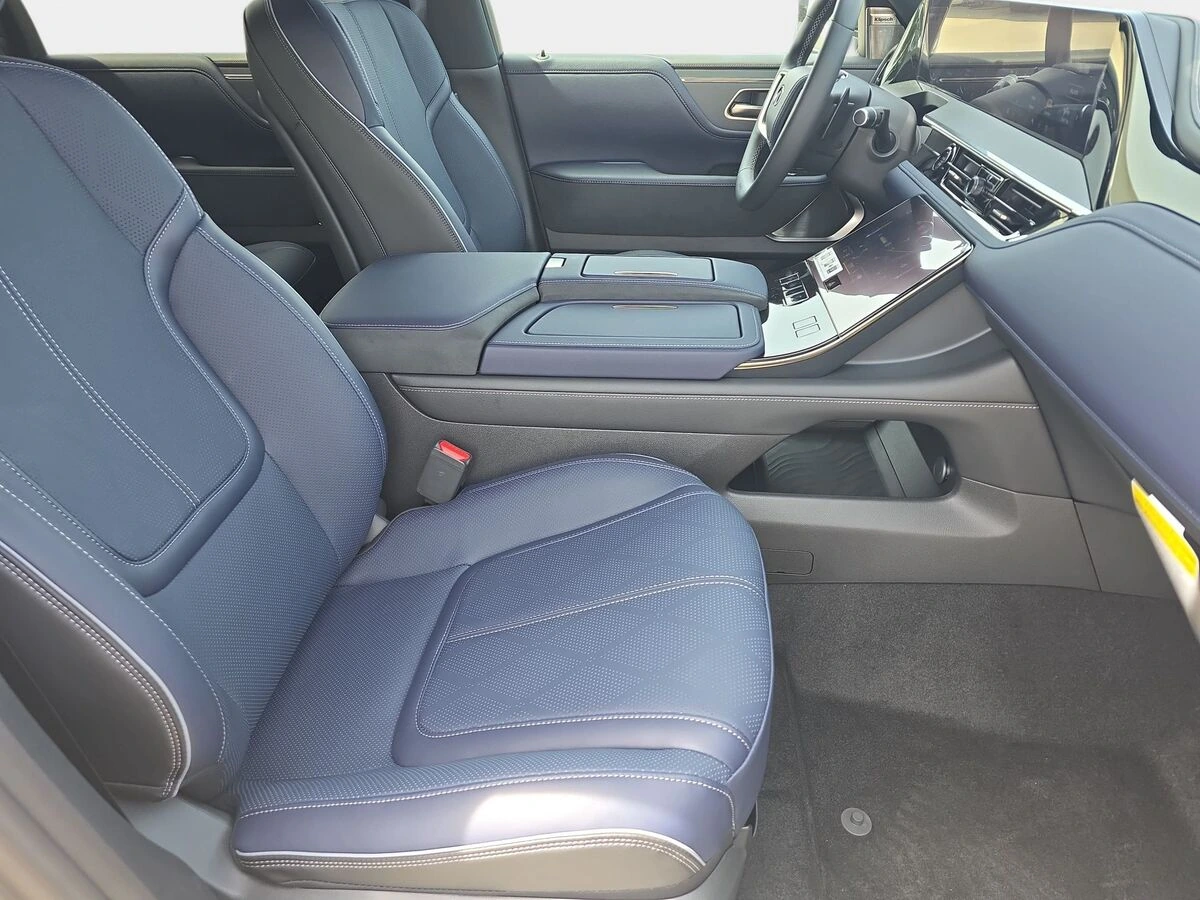 2026 INFINITI QX80 Sport - Photo 10