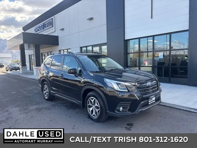 2023 Subaru Forester Premium's photo