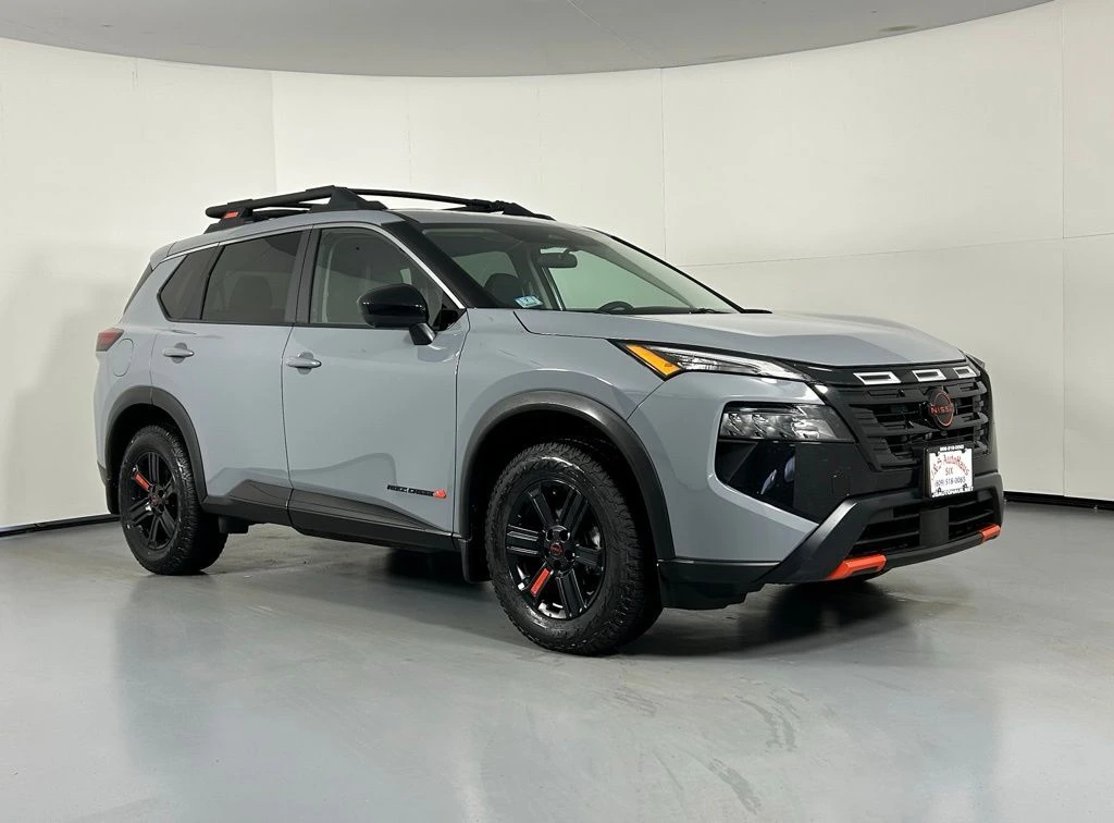 2025 Nissan Rogue Rock Creek AWD's photo