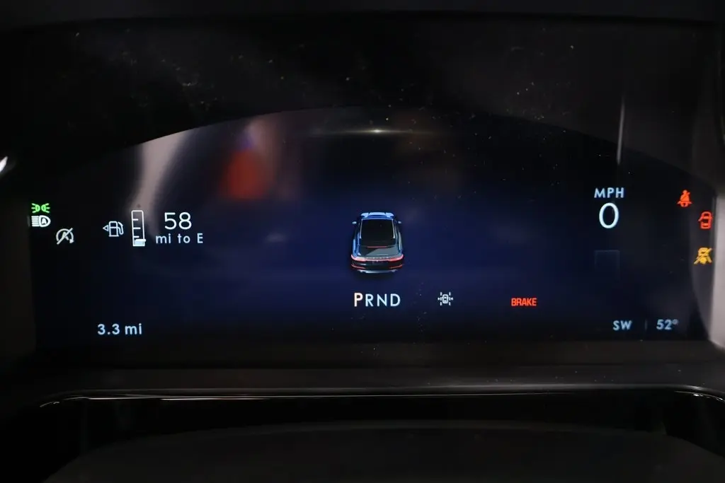 2026 Lincoln Corsair Premiere photo 4