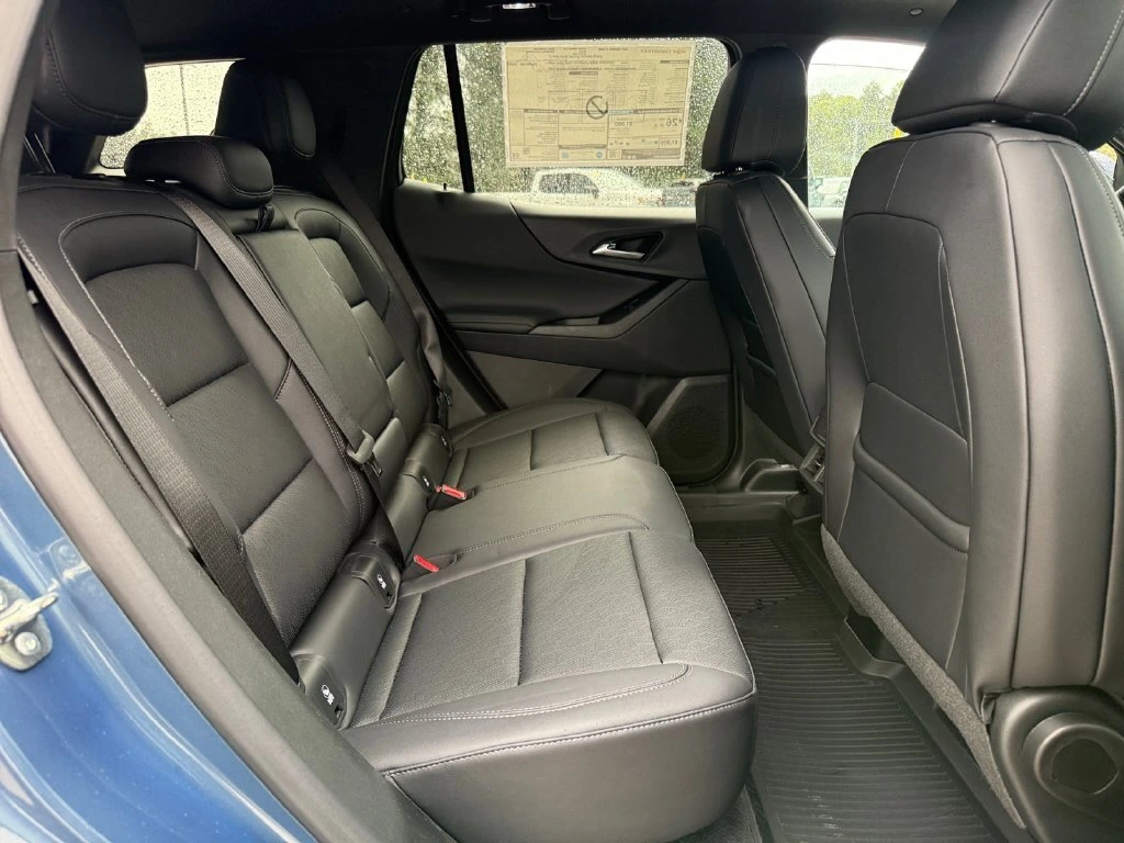 2027 Chevrolet Equinox LT - Photo 37