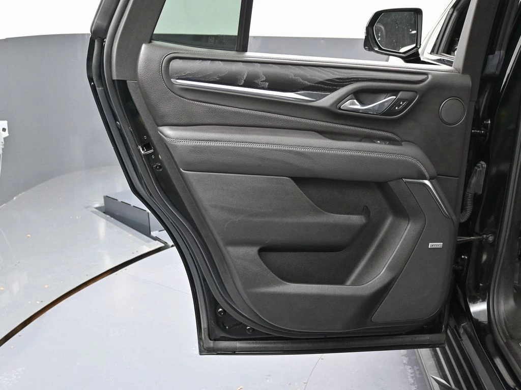 2024 GMC Yukon Denali - Photo 33