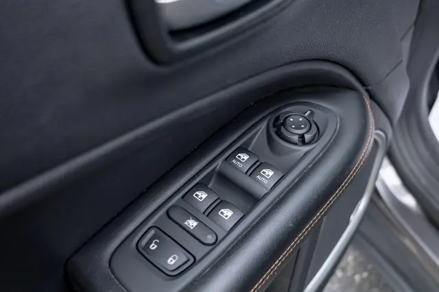 2021 Jeep Compass Limited photo 9