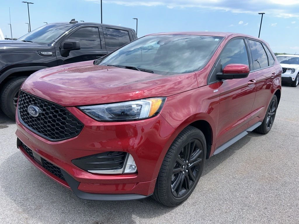 2024 Ford Edge ST-Line AWD's photo
