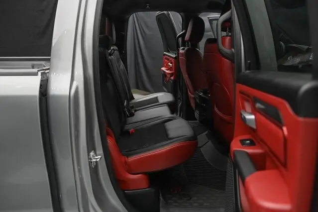 2019 Ram 1500 Rebel photo 17