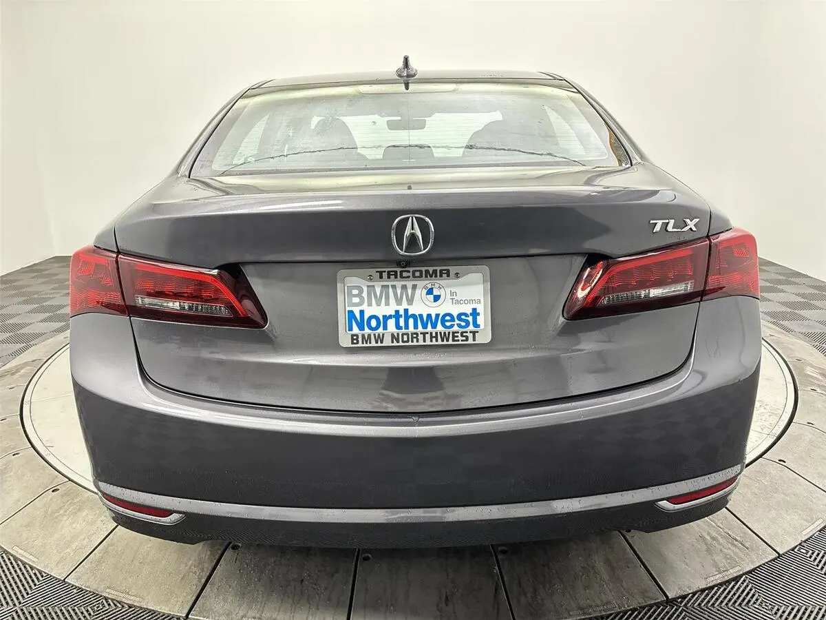 2017 Acura TLX Technology photo 3