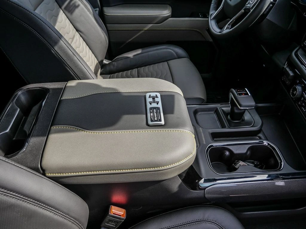 2026 Chevrolet Silverado 1500 ZR2 - Photo 25