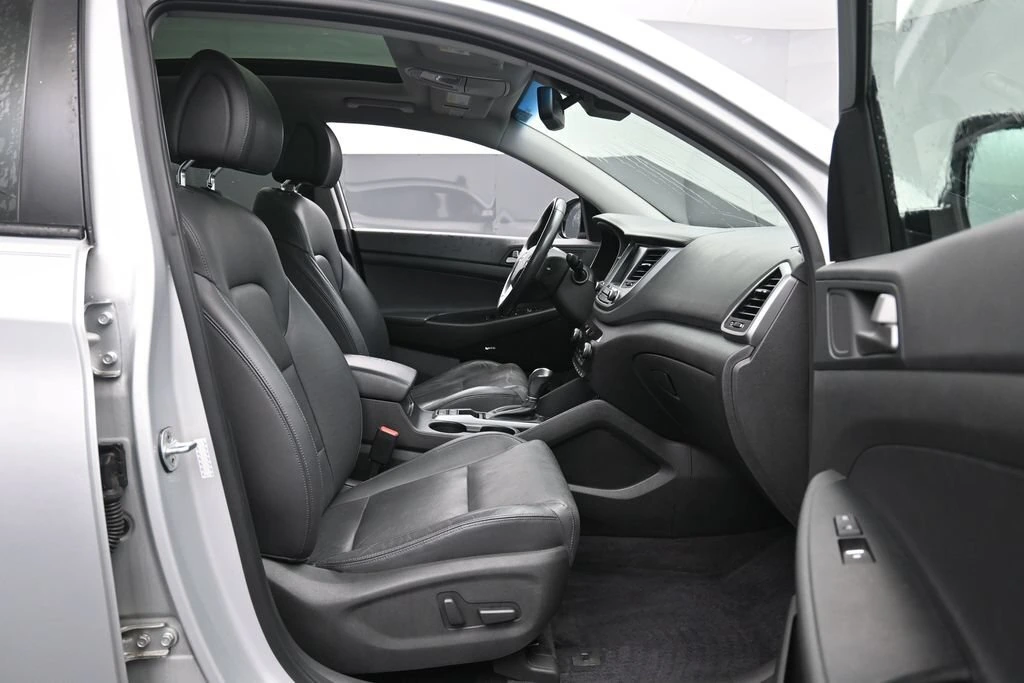 2017 Hyundai Tucson Limited - Photo 28