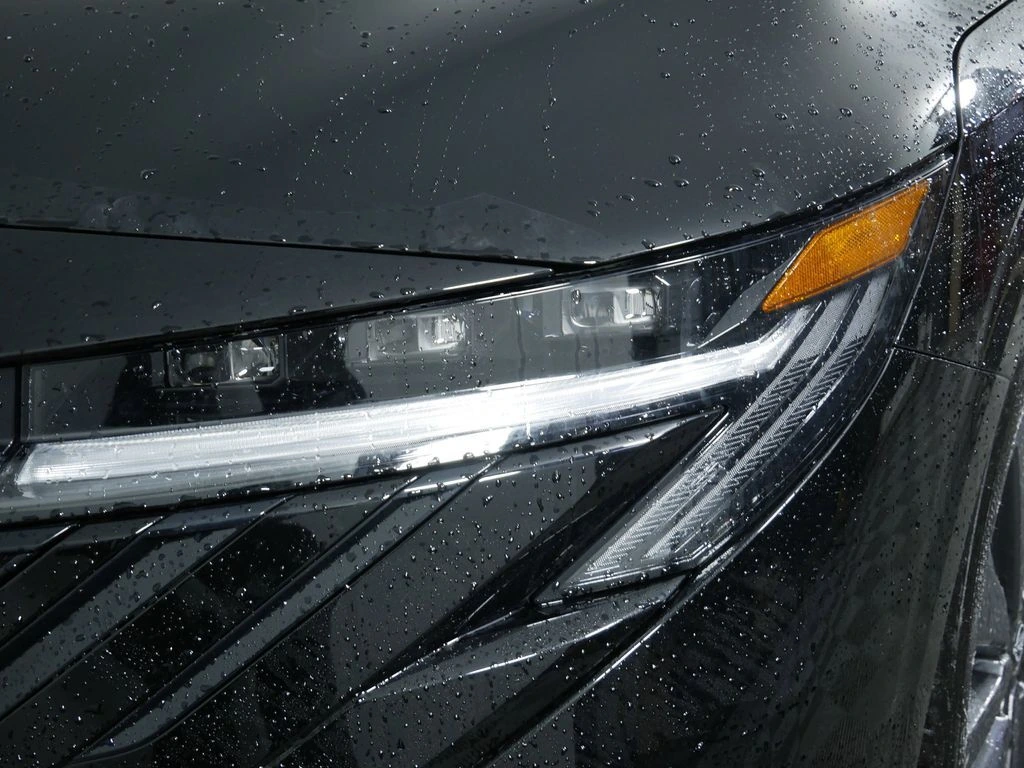 2026 Nissan Sentra SL - Photo 14