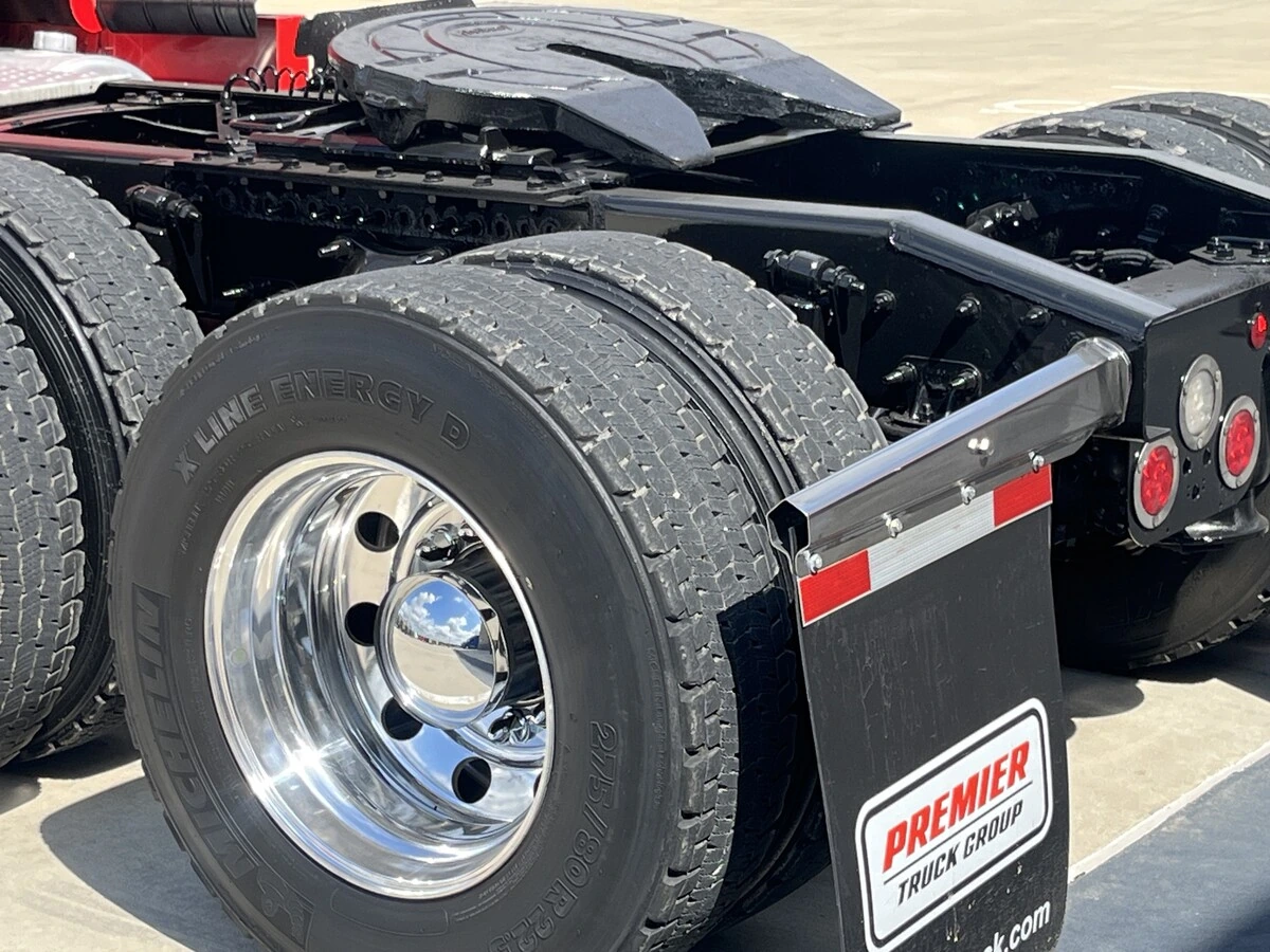 2022 Freightliner Cascadia — photo 5