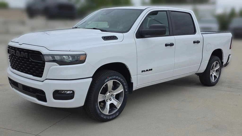 2026 RAM 1500 Pickup Express
