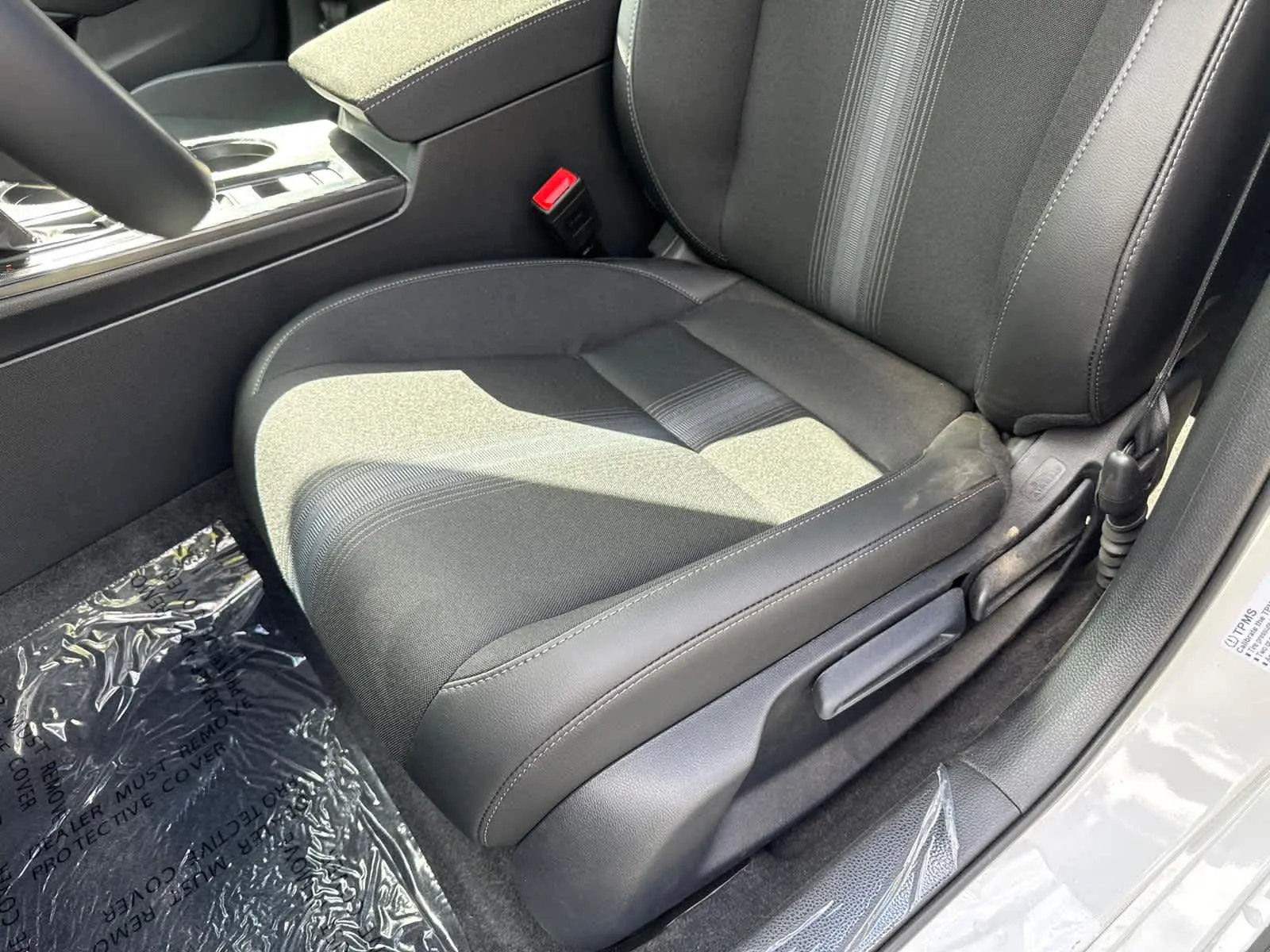 2026 Honda Civic Hatchback Sport photo 15