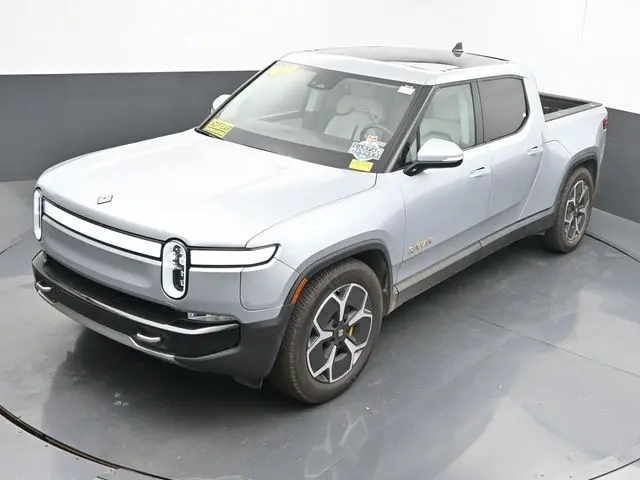 2022 Rivian R1T Adventure photo 25