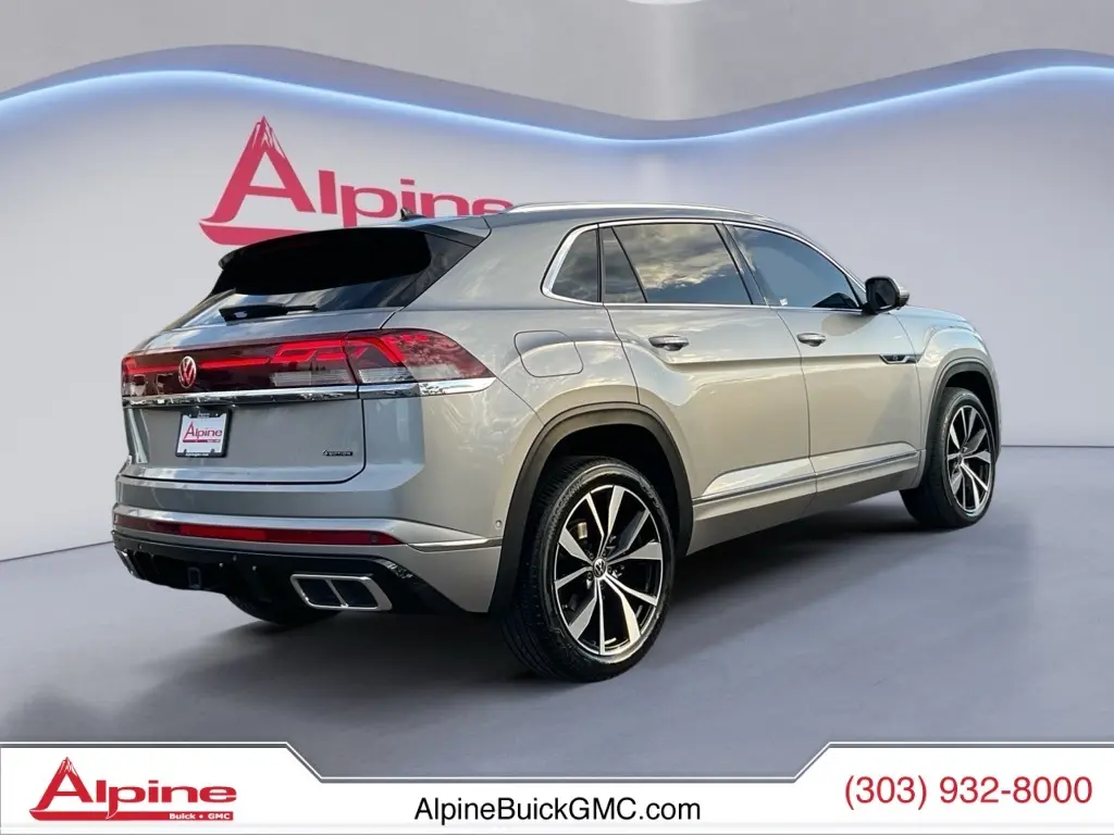 2024 Volkswagen Atlas Cross Sport SEL Premium R-Line photo 4