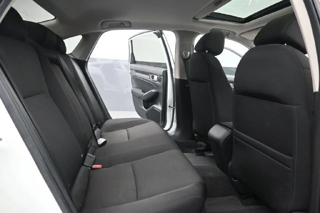 2024 Honda Civic EX - Photo 10