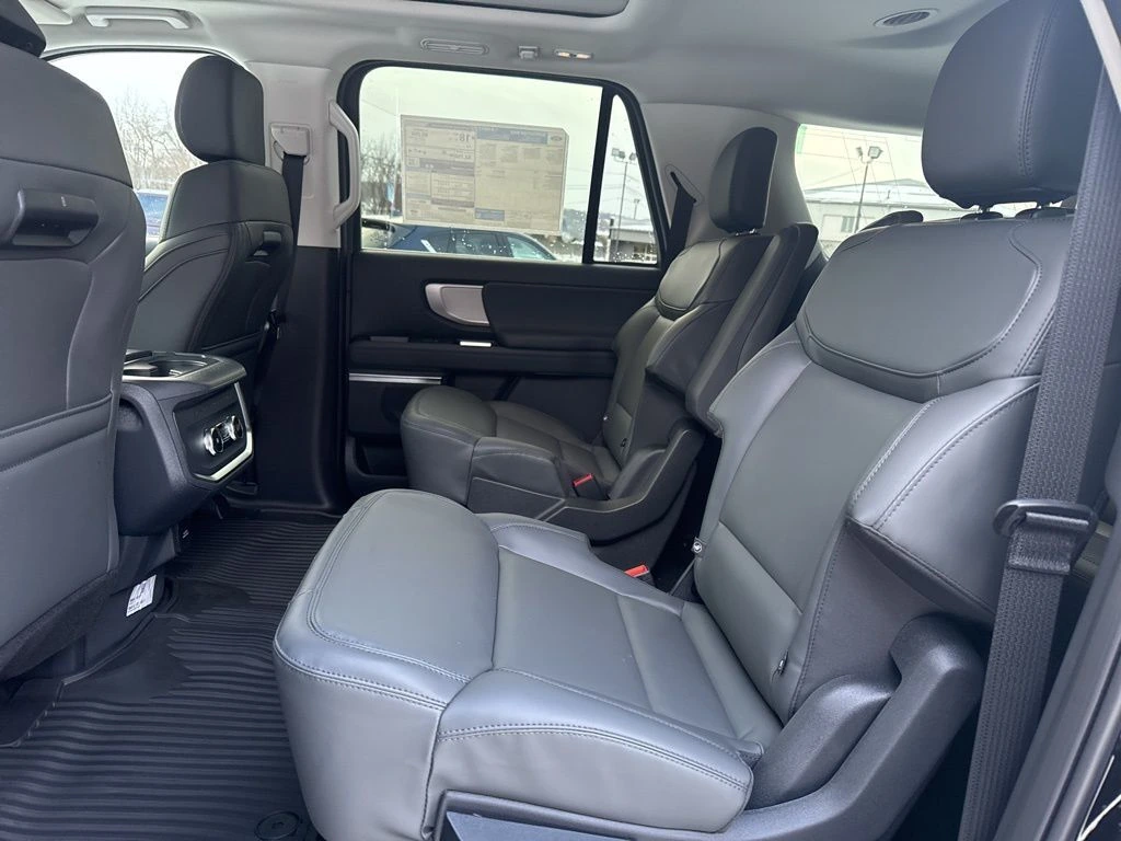 2026 Ford Expedition MAX Active - Photo 28