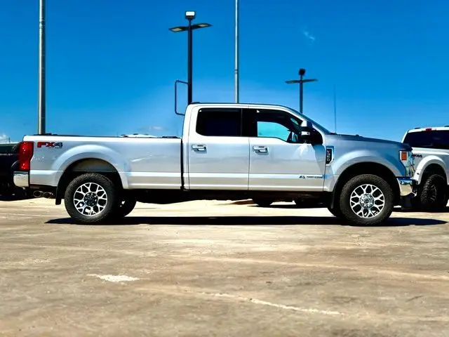 2021 Ford F-350 photo 6