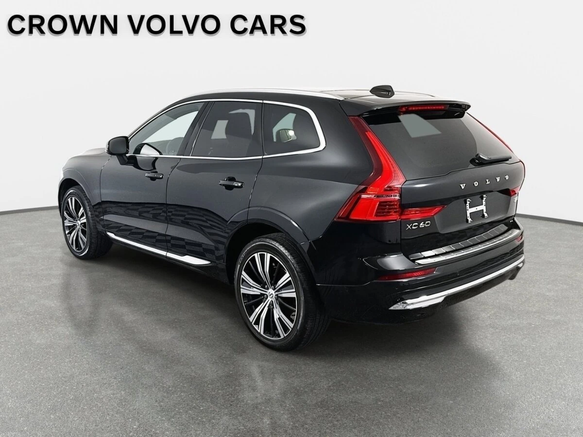 2023 Volvo - image 7