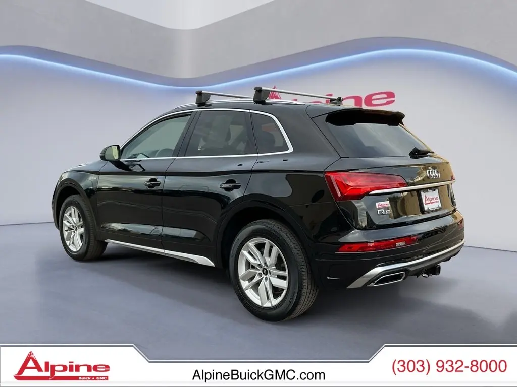 2023 Audi Q5 Premium 45 TFSI S line photo 2