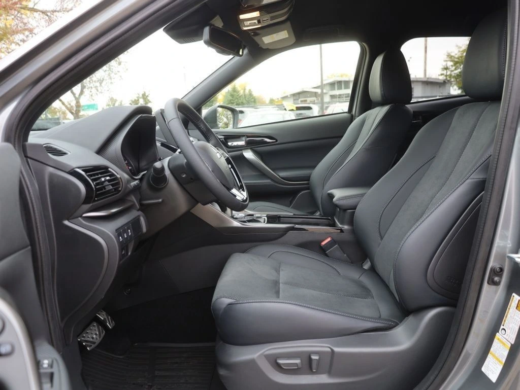 2026 Mitsubishi Eclipse Cross Black Edition - Photo 32