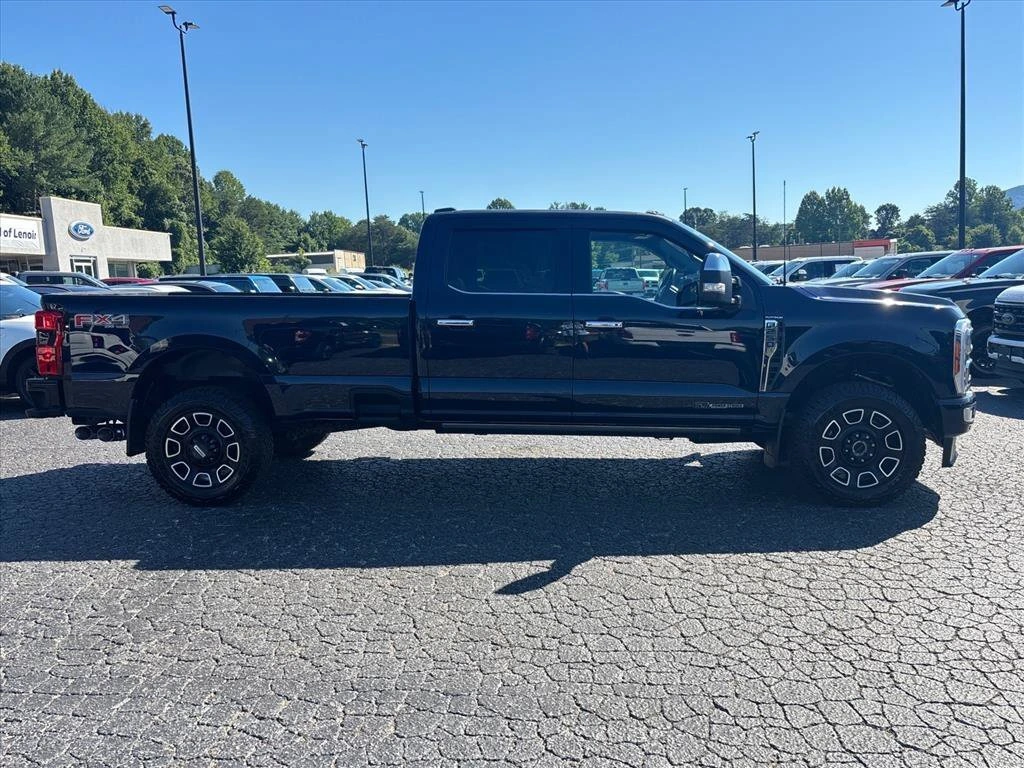 2023 Ford F-250 Super Duty Platinum - Photo 9