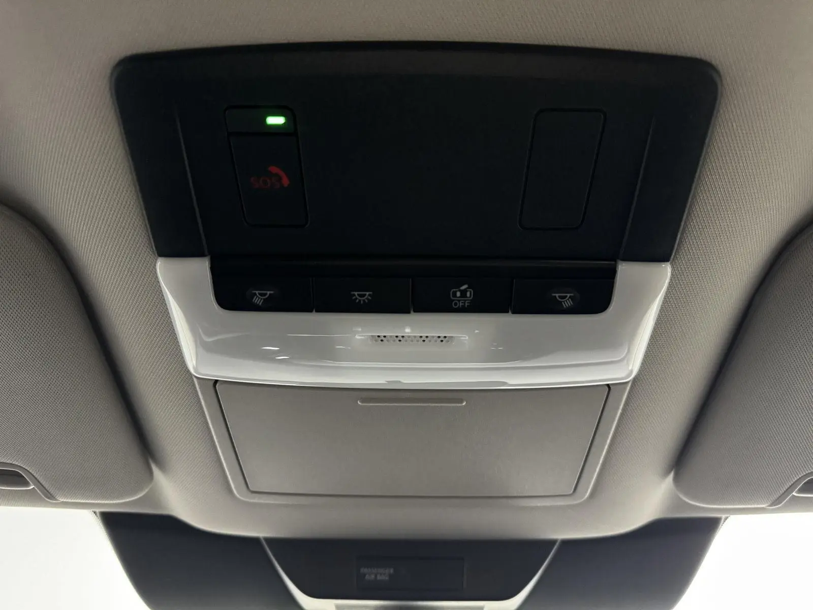2025 Nissan Pathfinder SV photo 18