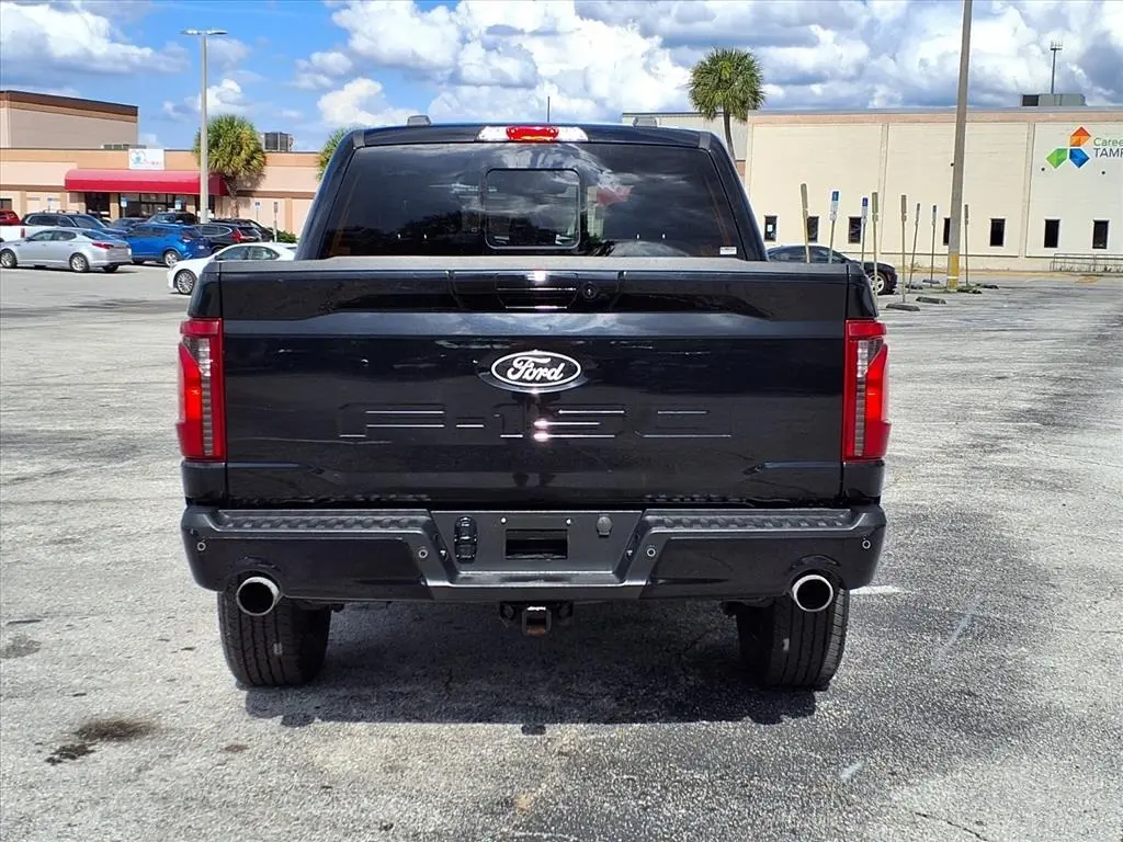 2024 Ford F-150 XLT photo 6