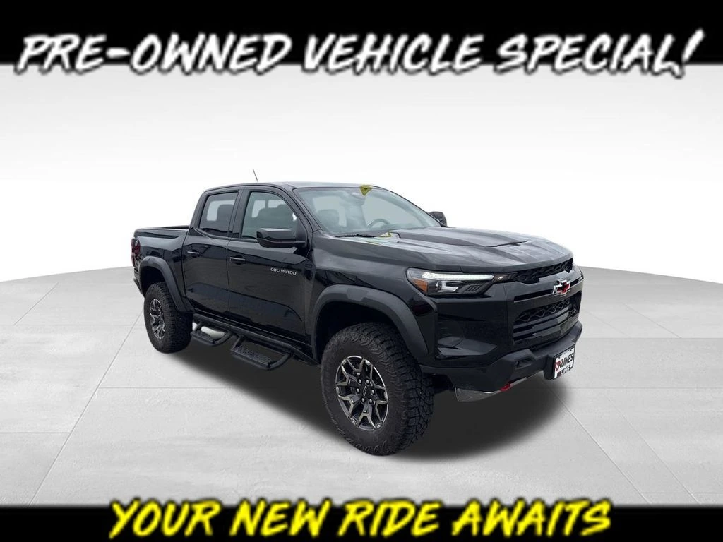 2024 Chevrolet Colorado 4WD ZR2 Crew Cab Short Box's photo