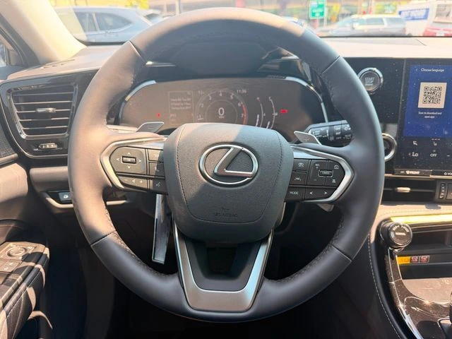 2026 Lexus NX 350 - Photo 15