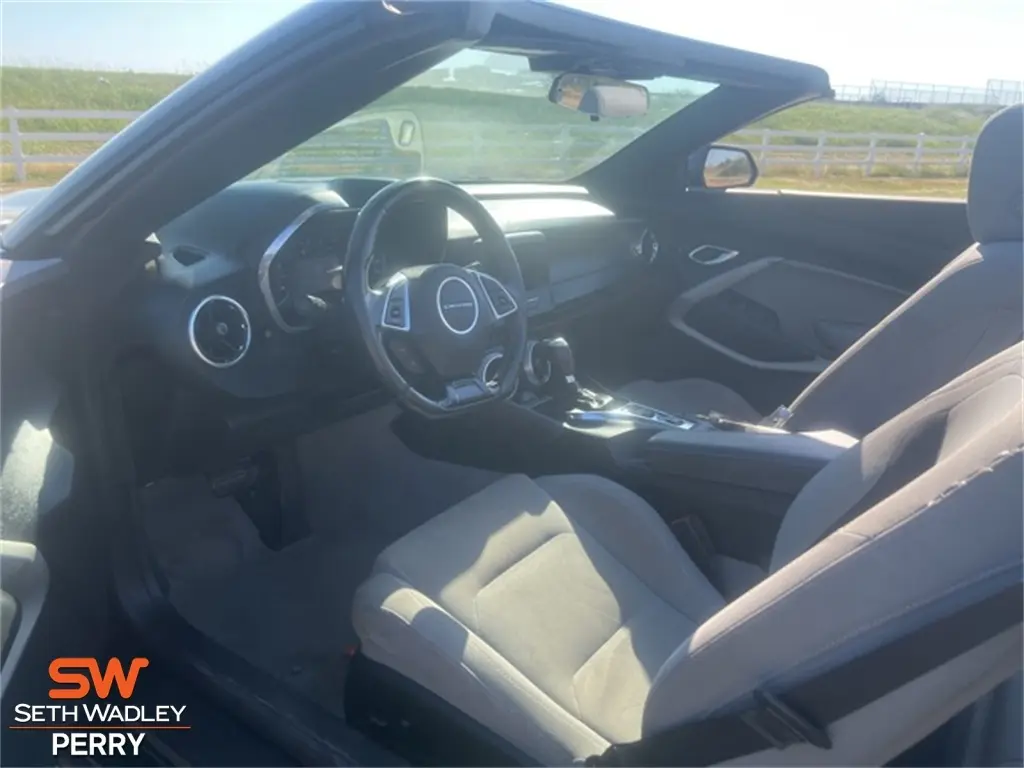 2020 Chevrolet Camaro 1LT photo 8