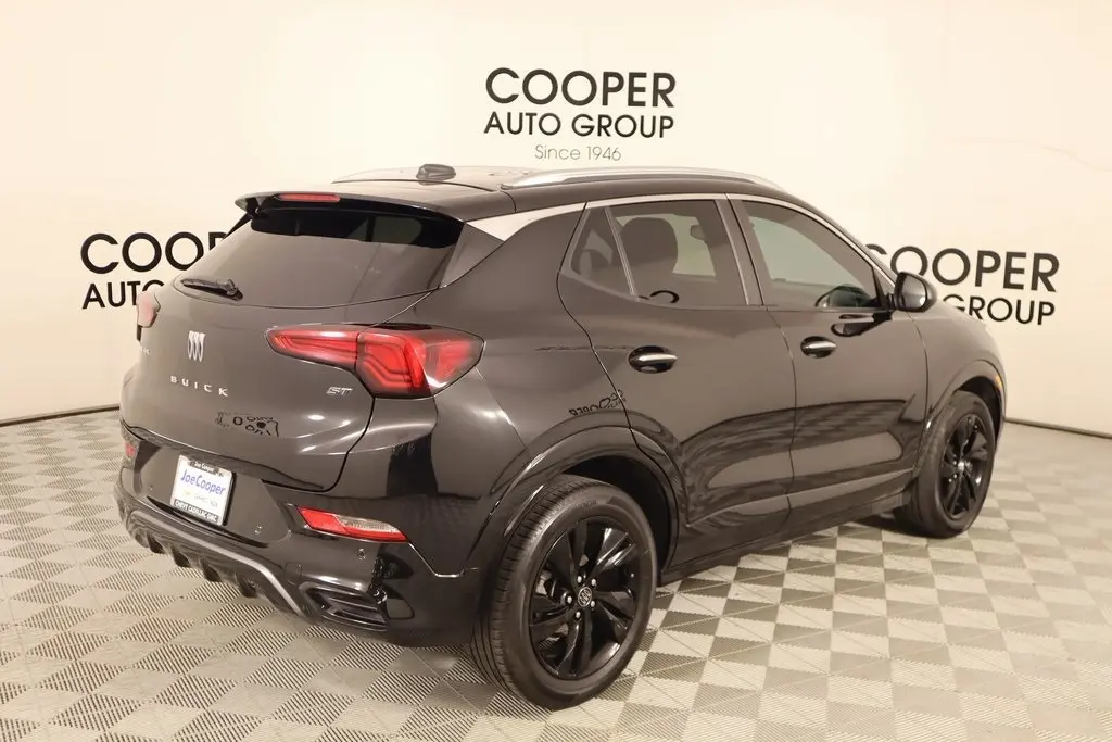 2024 Buick Encore GX Sport Touring photo 18