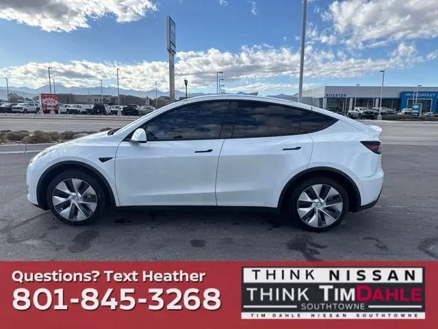 2020 Tesla Model Y Long Range photo 2