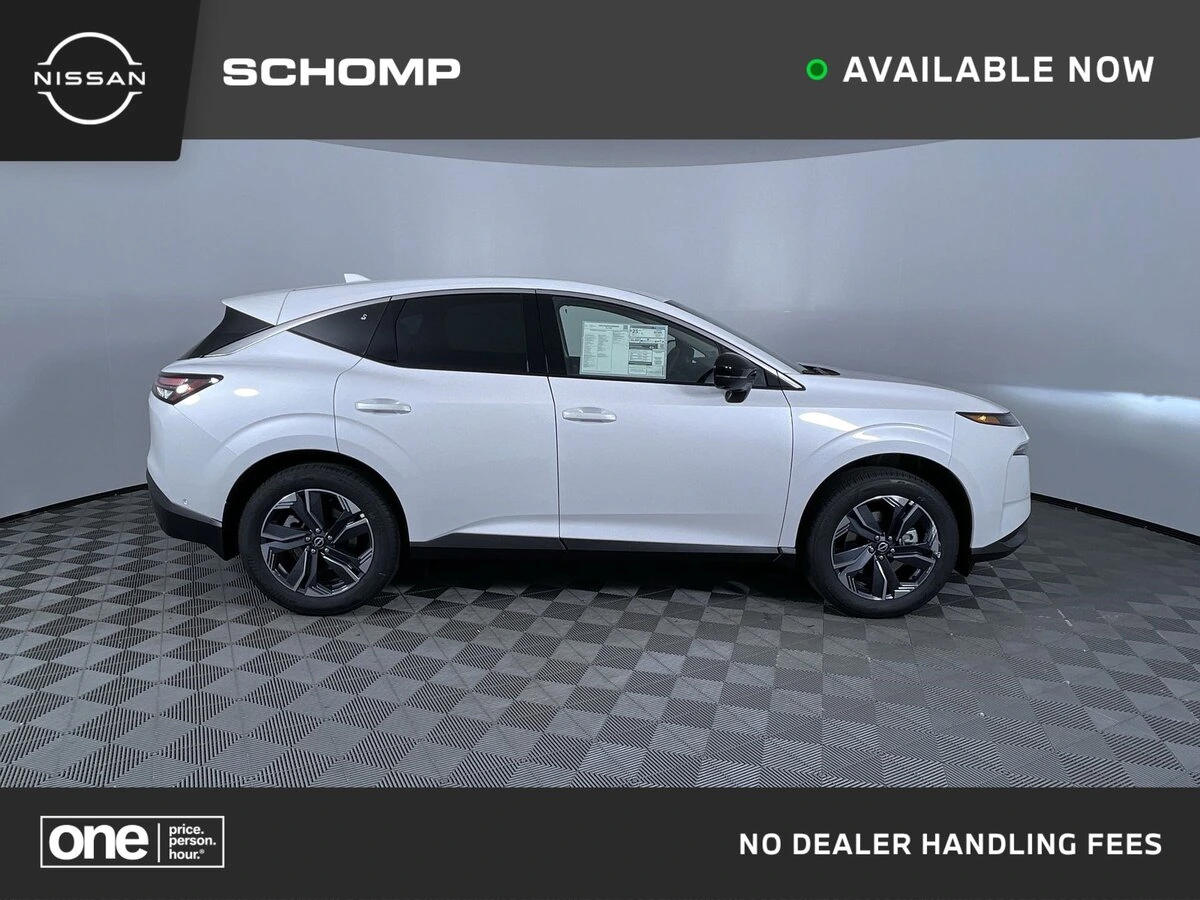 2025 Nissan Murano SL's photo