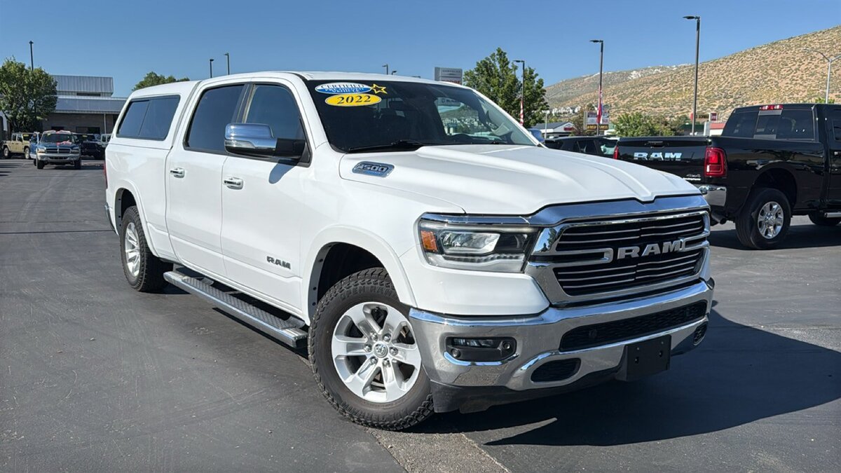 2022 Ram 1500 Laramie 4x4 Crew Cab 6'4 Box