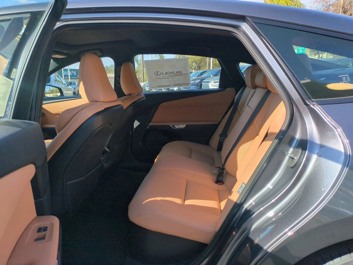 2026 Lexus ES BEV 350e Premium - Photo 20