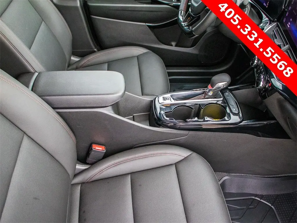 2025 Chevrolet Trax photo 15