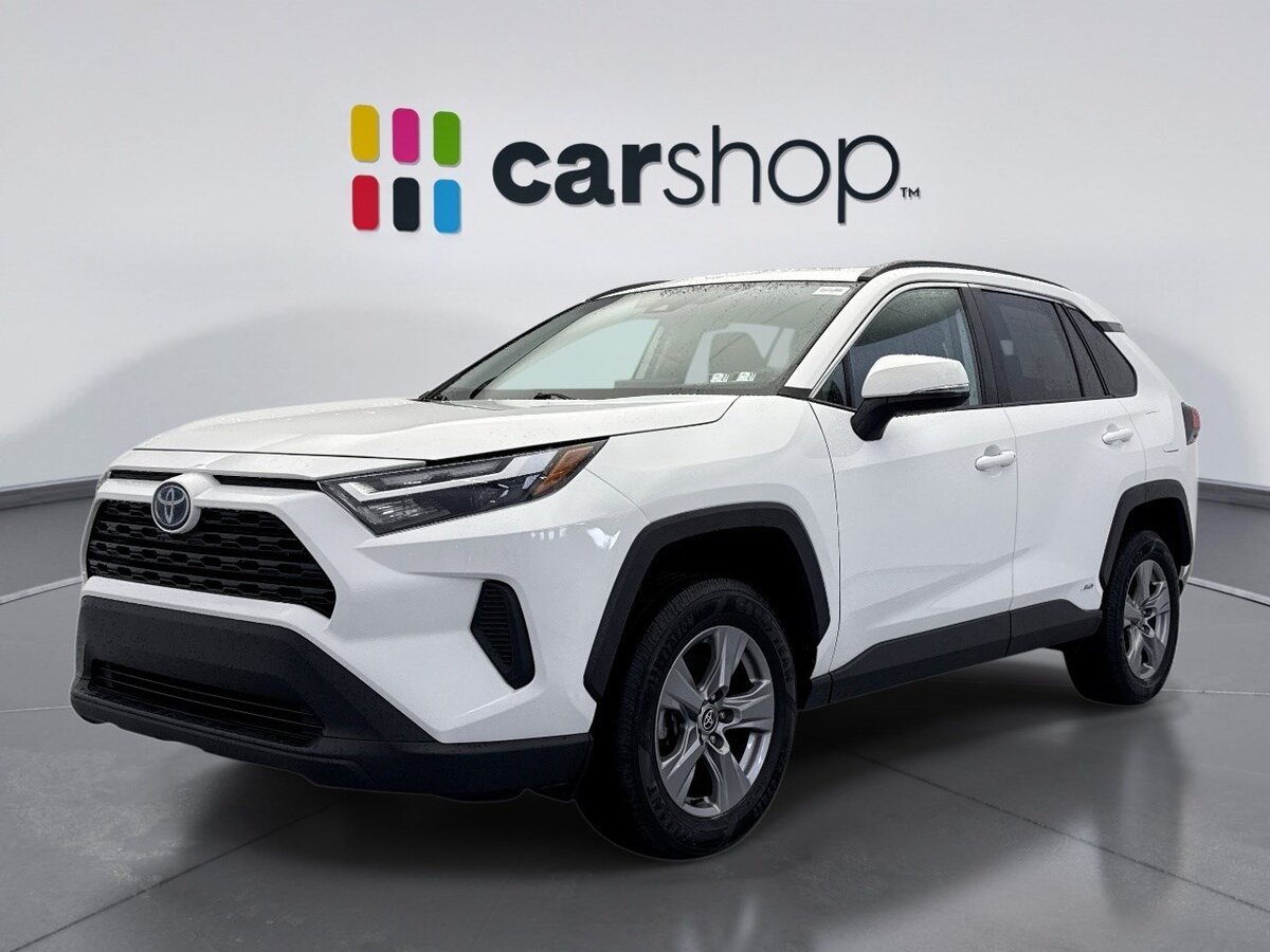 2022 Toyota RAV4 Hybrid XLE