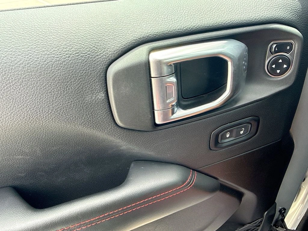 2024 Jeep Wrangler 4-Door Rubicon 392 - Photo 29