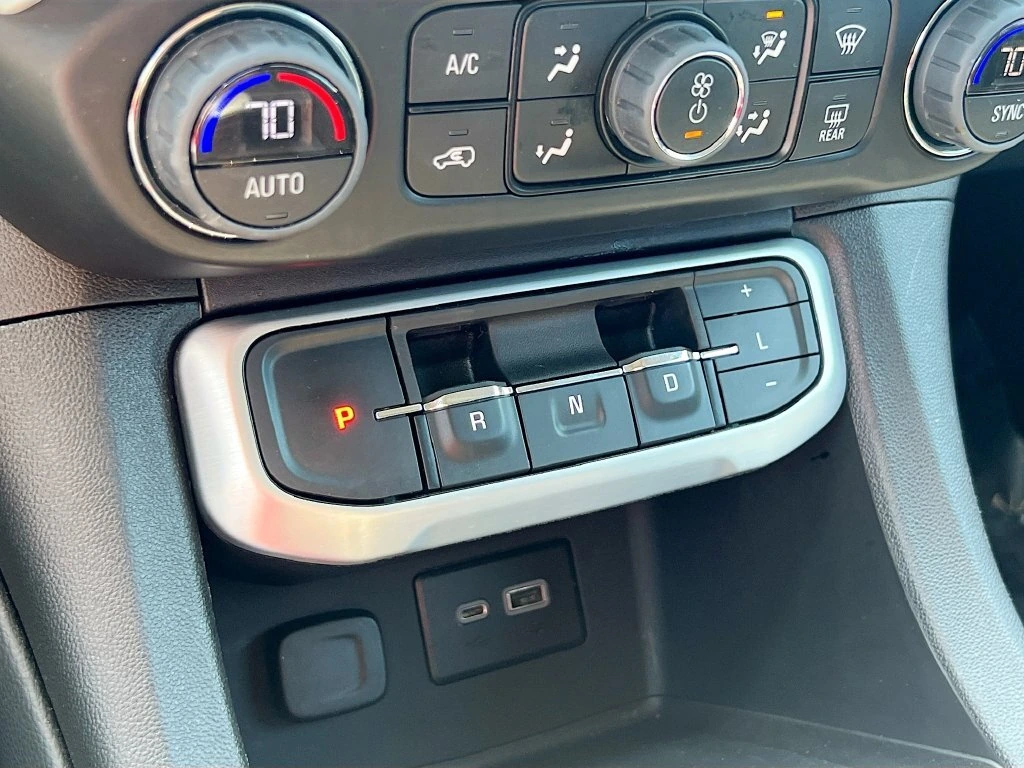 2023 GMC Acadia SLE - Photo 21