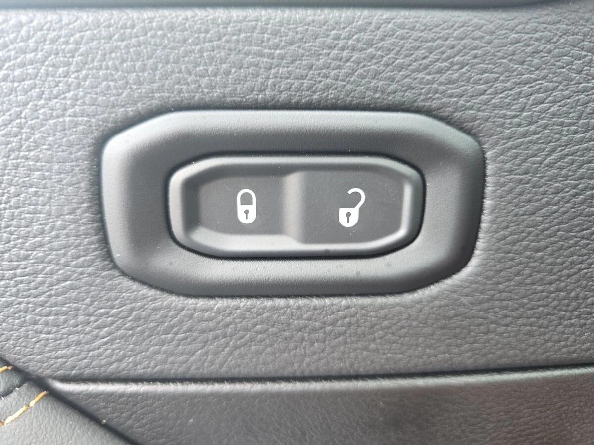 2025 Jeep Wrangler 4-Door Rubicon 392 Final Edition - Photo 26