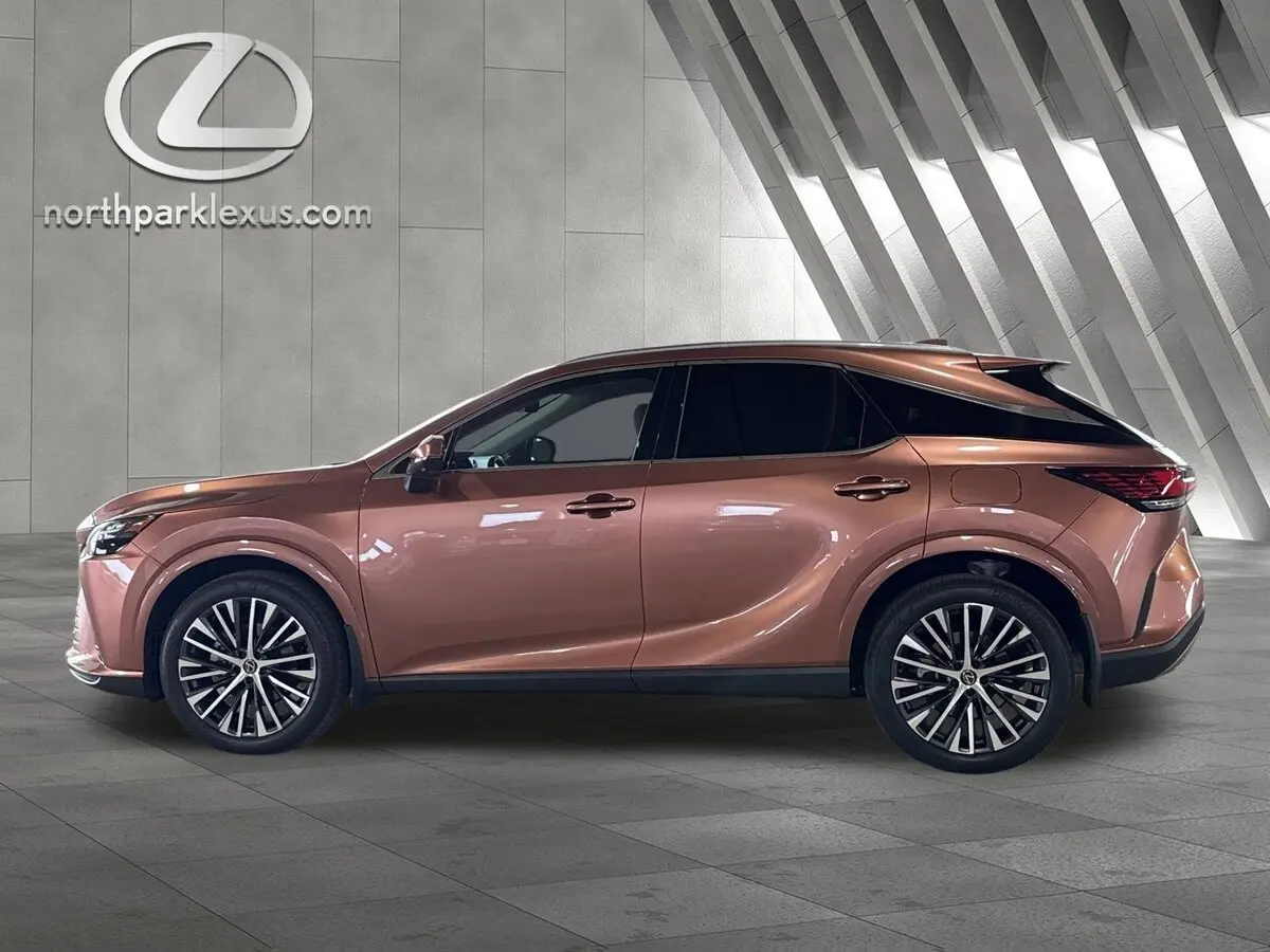 2023 Lexus RX 350's photo