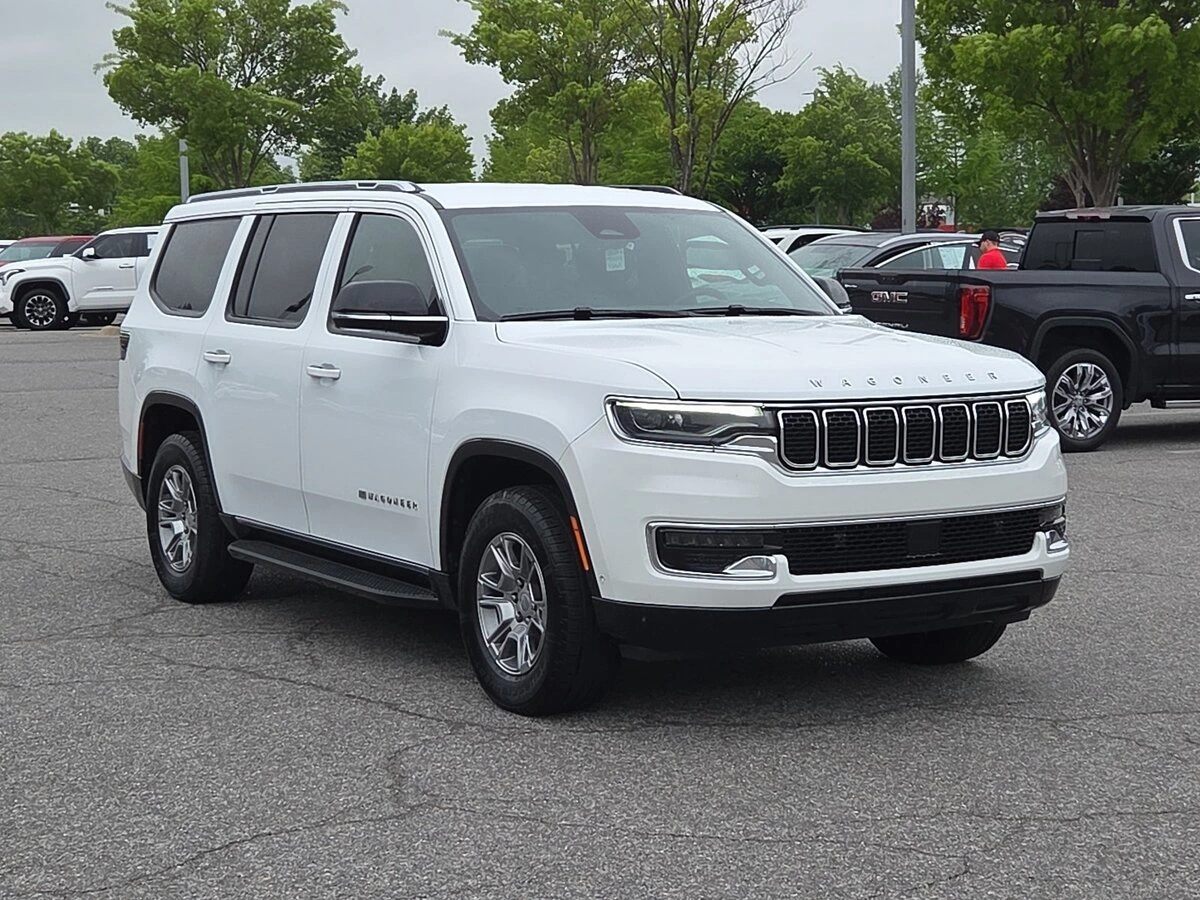 2023 Jeep Wagoneer