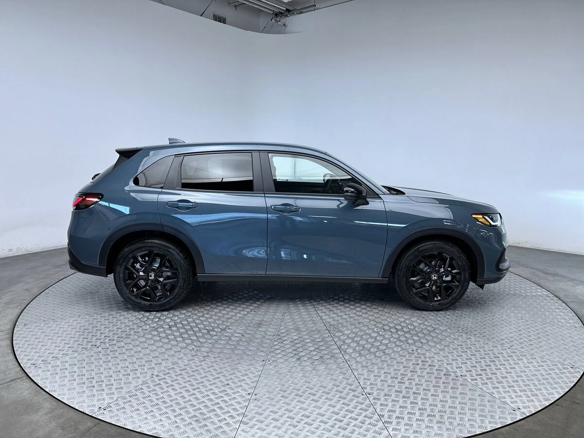 2025 Honda HR-V Sport - Photo 10