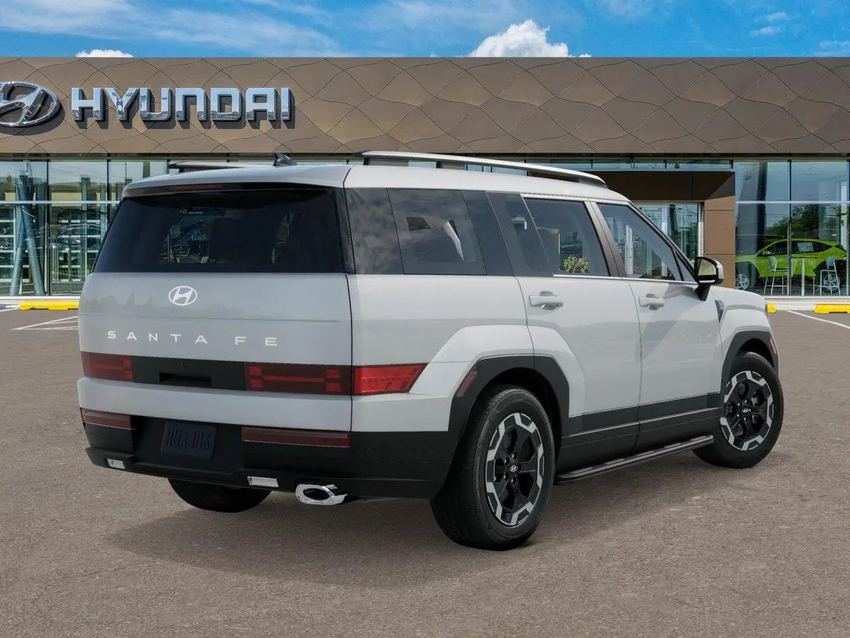 2026 Hyundai Santa Fe SEL photo 2