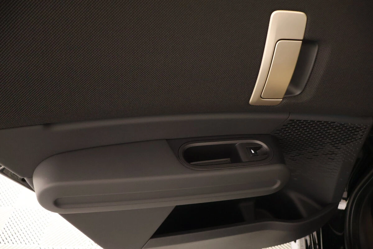 2026 MINI Countryman S - Photo 17