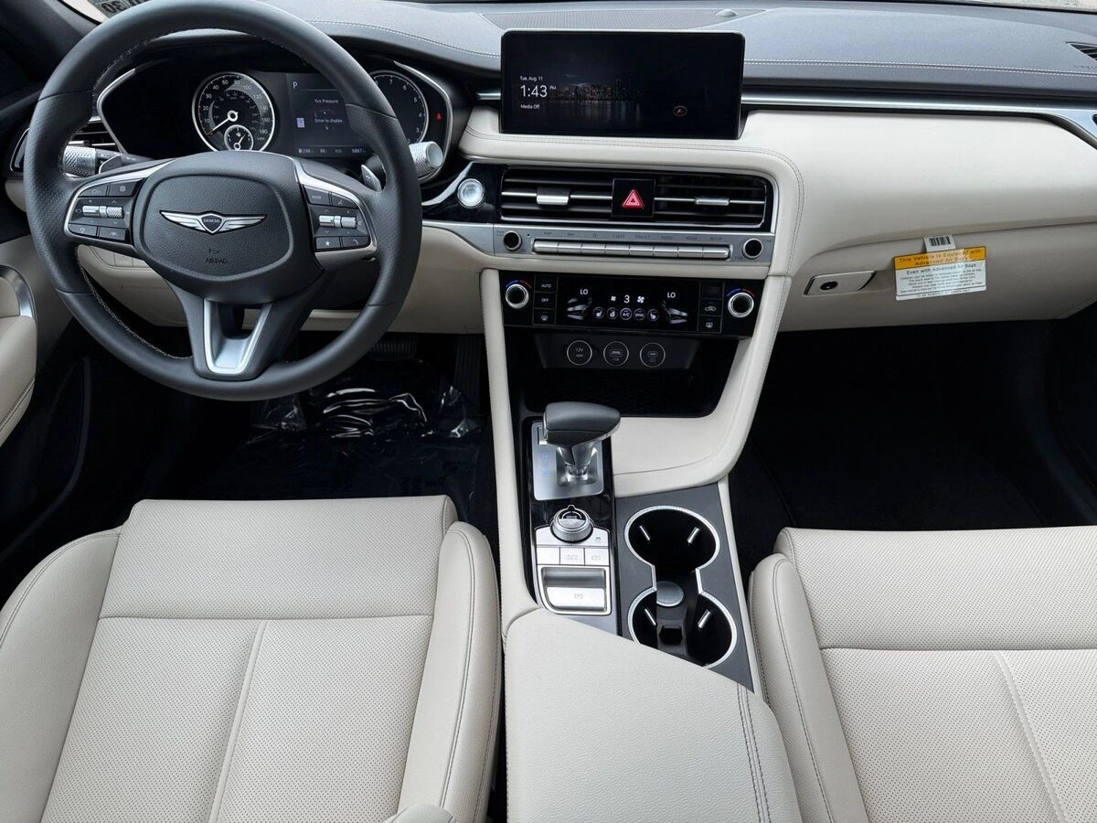 2026 GENESIS G70 Standard - Photo 20