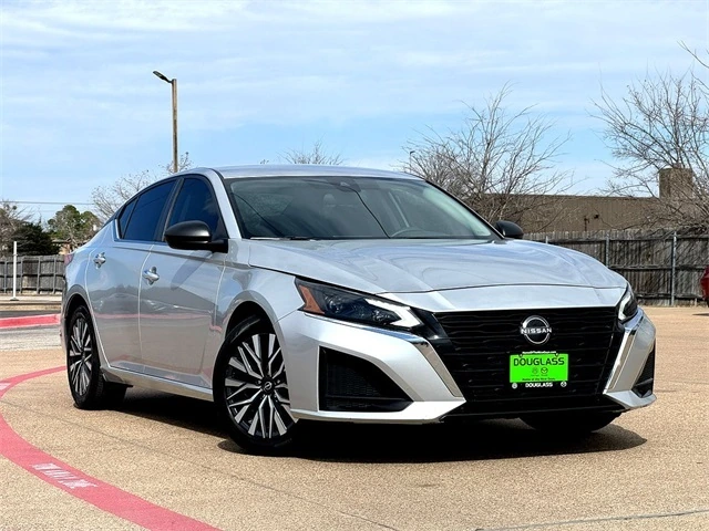 2024 Nissan Altima SV