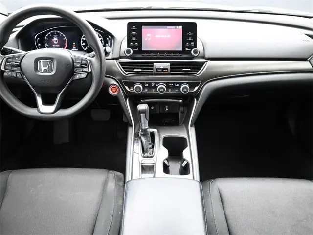 2018 Honda Accord LX photo 12