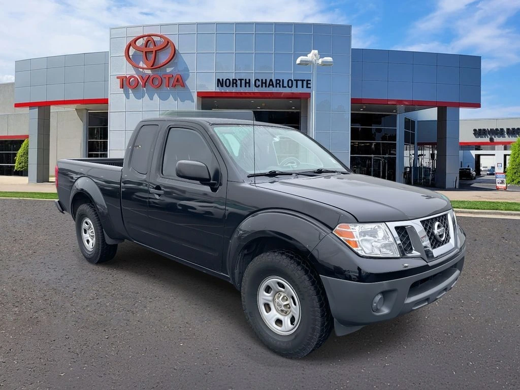 2017 Nissan Frontier S's photo
